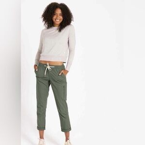 Vuori Women’s Ripstop Olive Green Pants, Size XS
